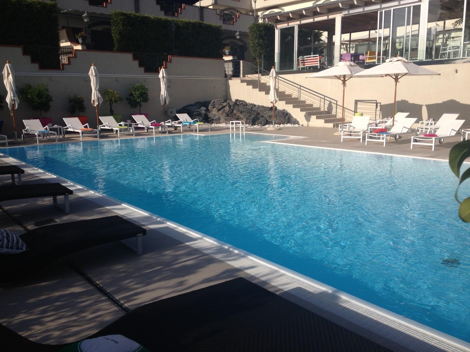 Andris Hotel แอร์โกลาโน ภายนอก รูปภาพ