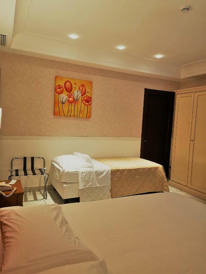 Andris Hotel แอร์โกลาโน ภายนอก รูปภาพ