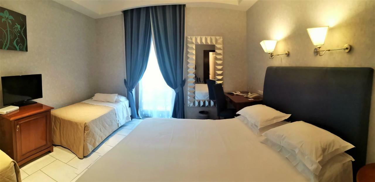 Andris Hotel แอร์โกลาโน ภายนอก รูปภาพ